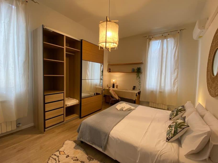 Appartamento Casa Oscar: Entire Venice.mestre Station *